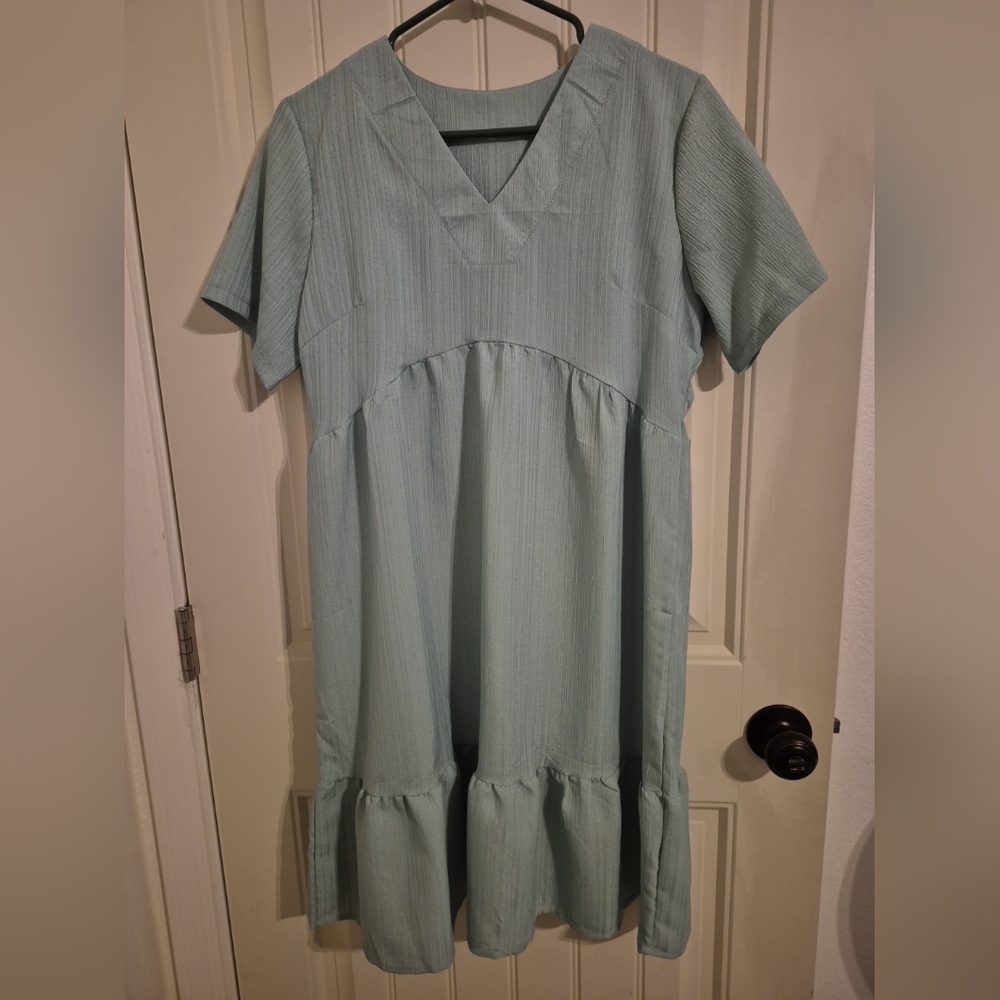 Light Green Short Sleeve Dress